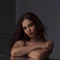 Sabrina Claudio photo #