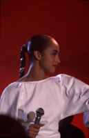 Sade photo #