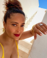 Salma Hayek photo #