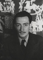 Salvador Dali photo #