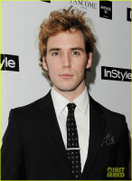 Sam Claflin pic #828636