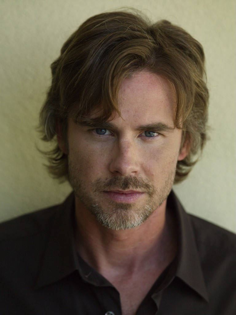 Sam Trammell photo 3 of 23 pics, wallpaper photo 494772 ThePlace2