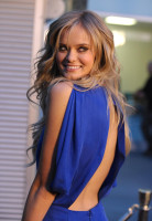 Sara Paxton photo #