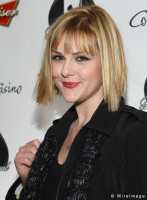 Sara Rue photo #