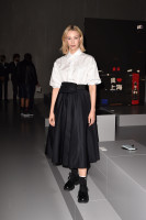 photo 9 in Sarah Gadon gallery [id1281656] 2021-11-18