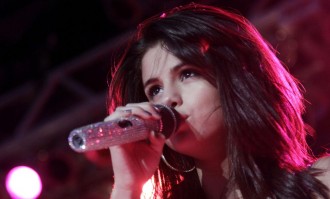photo 19 in Selena Gomez gallery [id395036] 2011-07-29