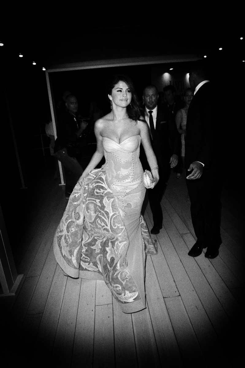 Selena Gomez photo 5812 of 13229 pics, wallpaper - photo #576595 ...