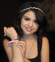 photo 26 in Selena Gomez gallery [id256196] 2010-05-19
