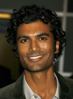 photo 24 in Sendhil Ramamurthy gallery [id493855] 2012-05-29