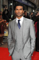 photo 29 in Sendhil Ramamurthy gallery [id493850] 2012-05-29