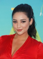 photo 6 in Shay Mitchell gallery [id396813] 2011-08-10