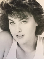 Sherilyn Fenn photo #