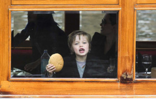 Shiloh Nouvel Jolie-Pitt photo #