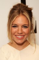 photo 21 in Sienna Miller gallery [id236581] 2010-02-17