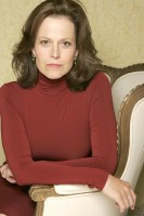 photo 18 in Sigourney Weaver gallery [id196706] 2009-11-09