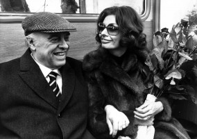 Sophia Loren photo #