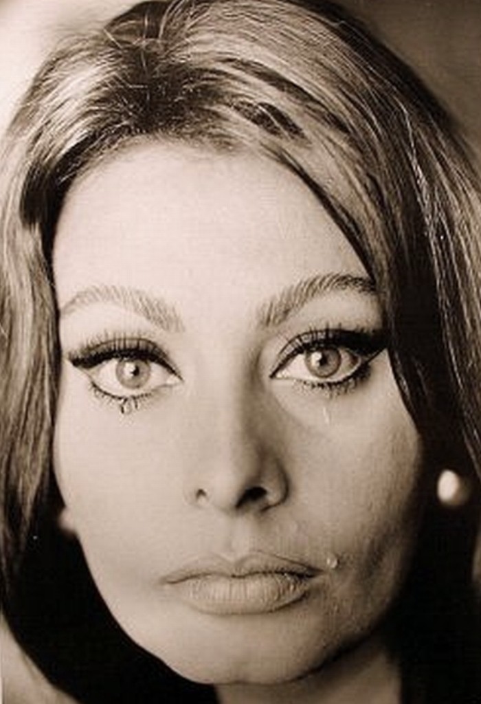 Sophia Loren: pic #150306