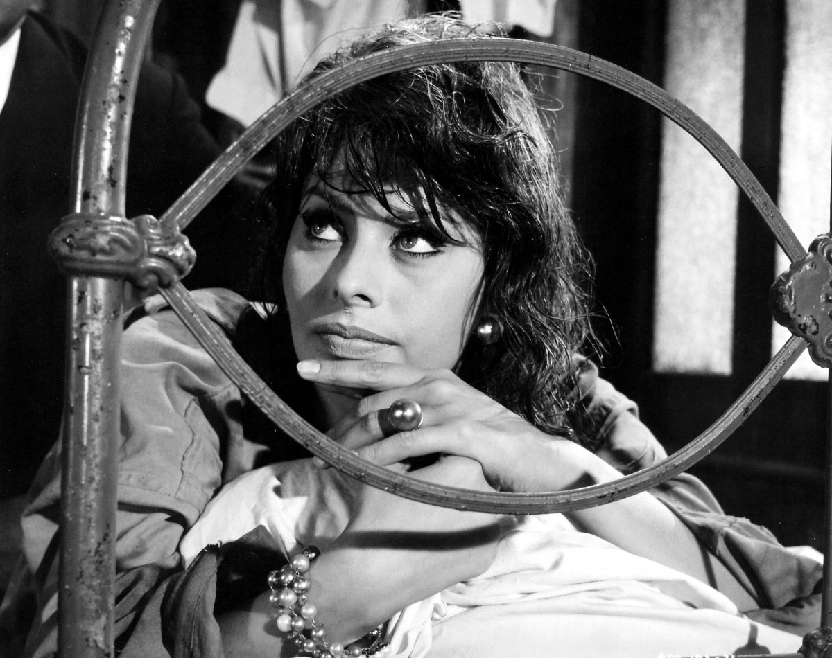 Sophia Loren: pic #1317011