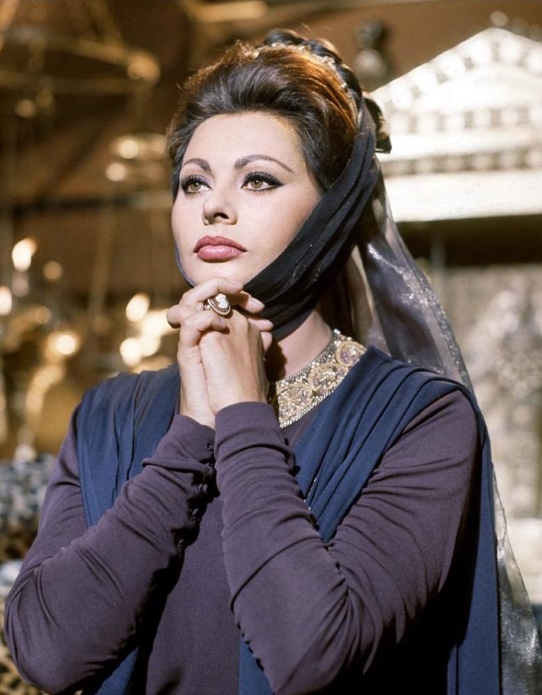 Sophia Loren: pic #1115605