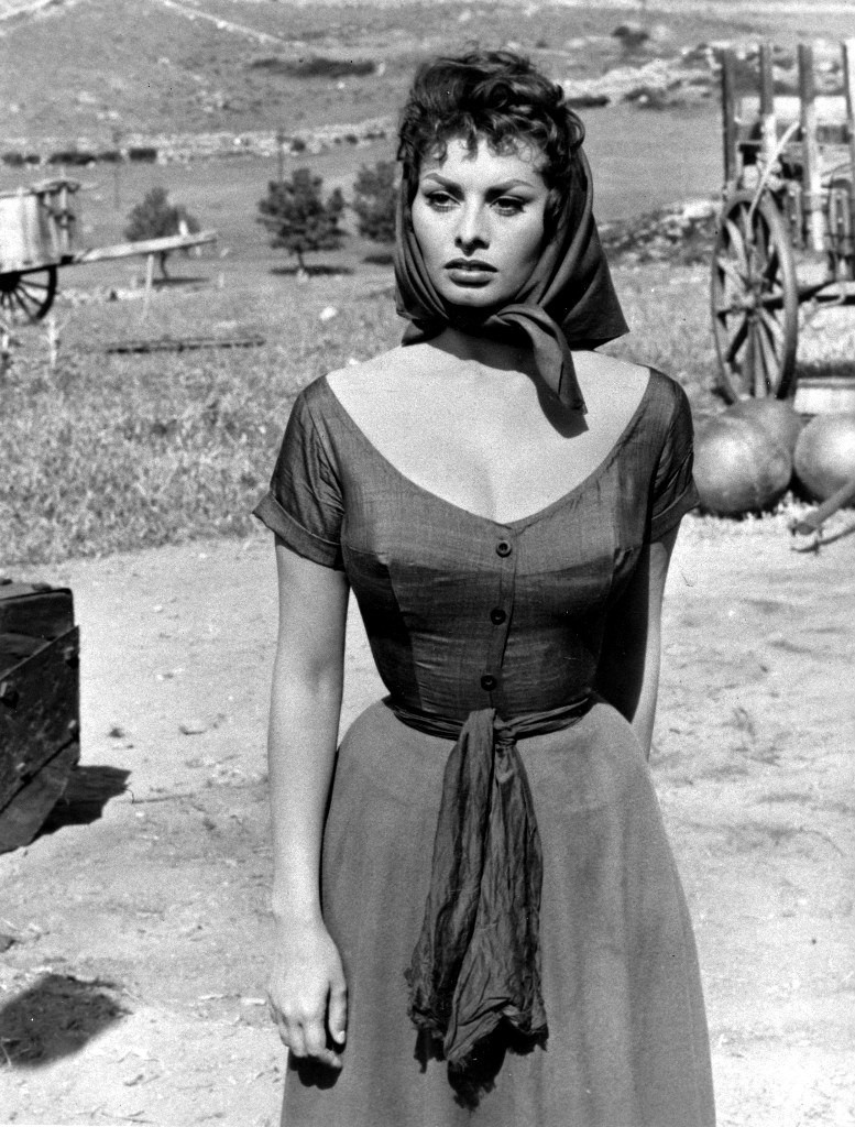 Sophia Loren: pic #1111072