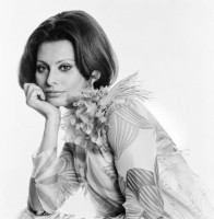 Sophia Loren photo #