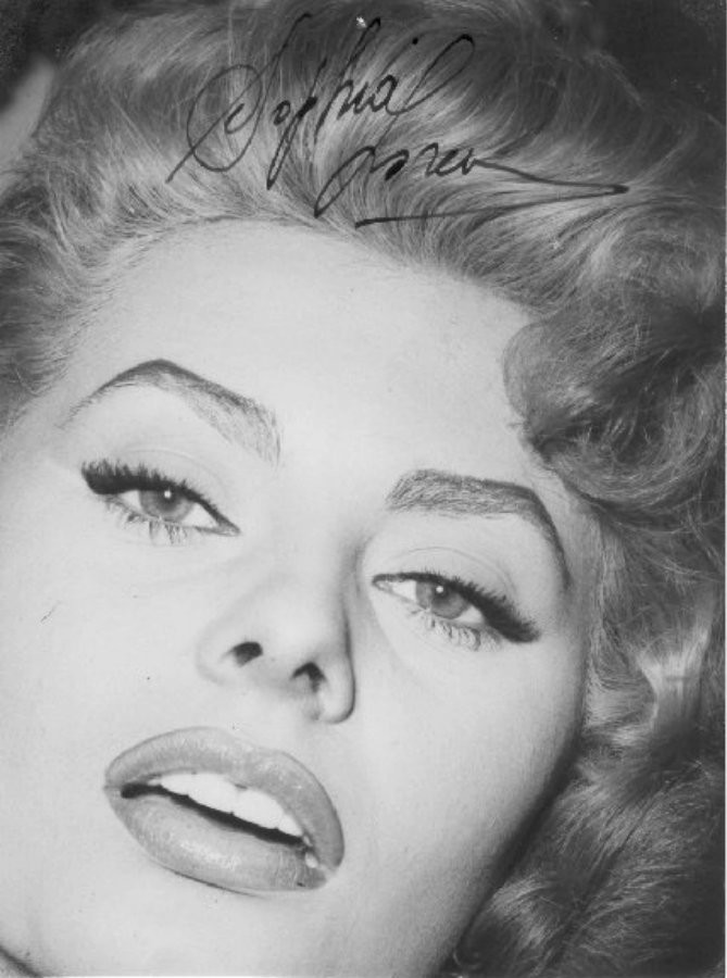 Sophia Loren: pic #363823