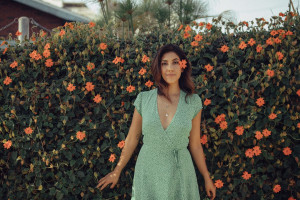 Stephanie Beatriz photo #