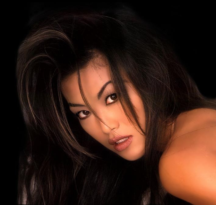 Sung Hi Lee photo 1 of 6 pics, wallpaper photo 1780 ThePlace2