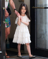 Suri Cruise photo #