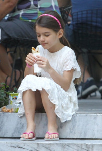 photo 3 in Suri Cruise gallery [id520768] 2012-08-12