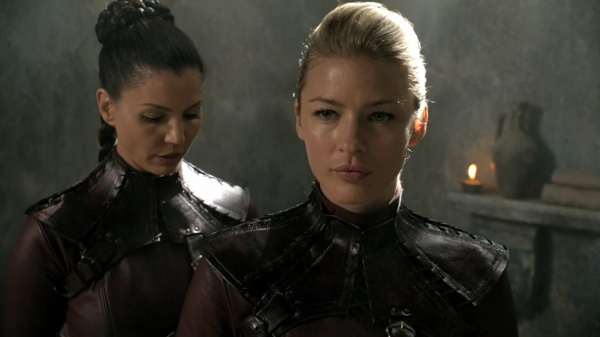 Tabrett Bethell: pic #1209850