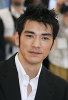 Takeshi Kaneshiro photo #