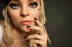 Taylor Hickson pic #1215906