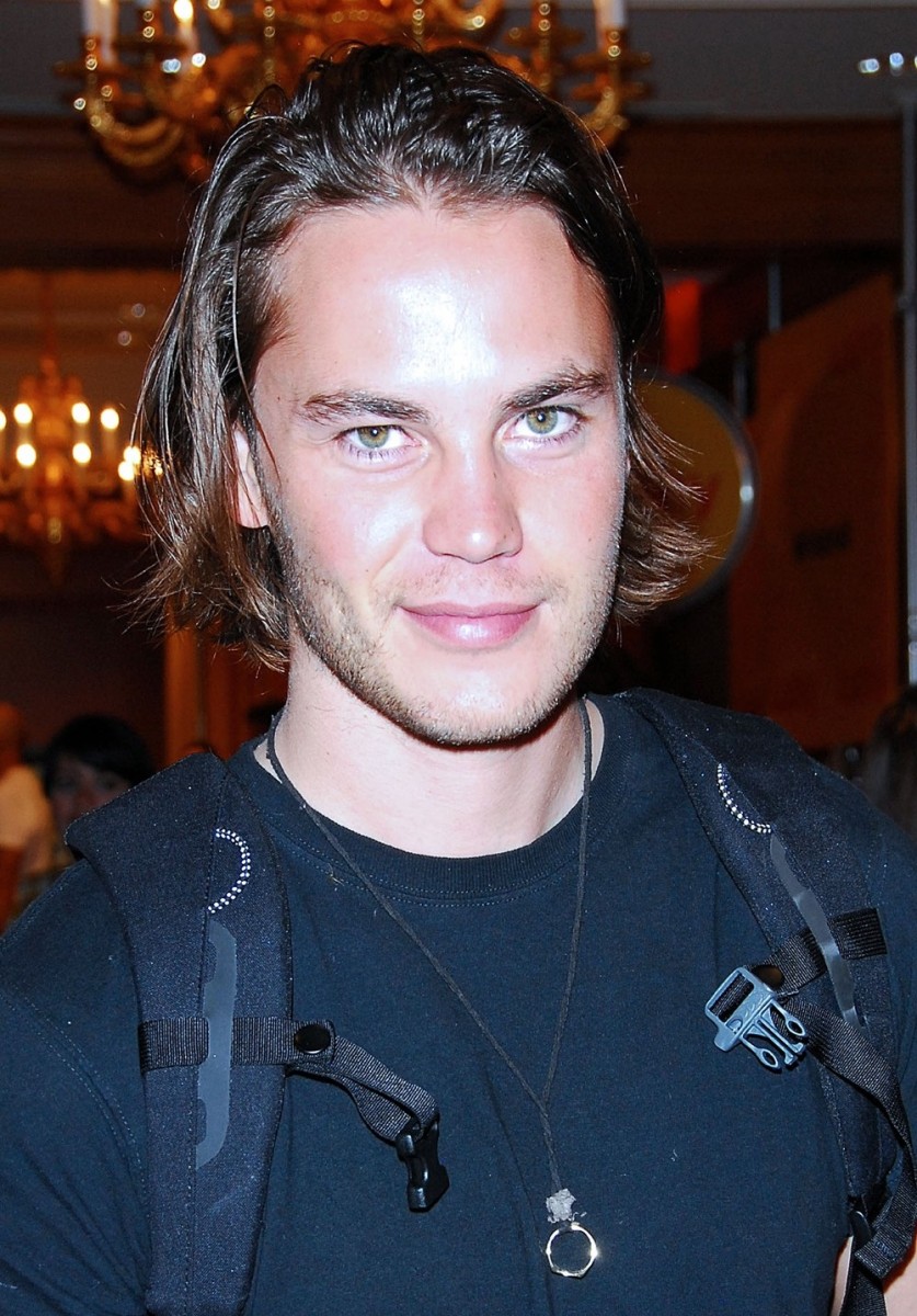 Taylor Kitsch: pic #540357
