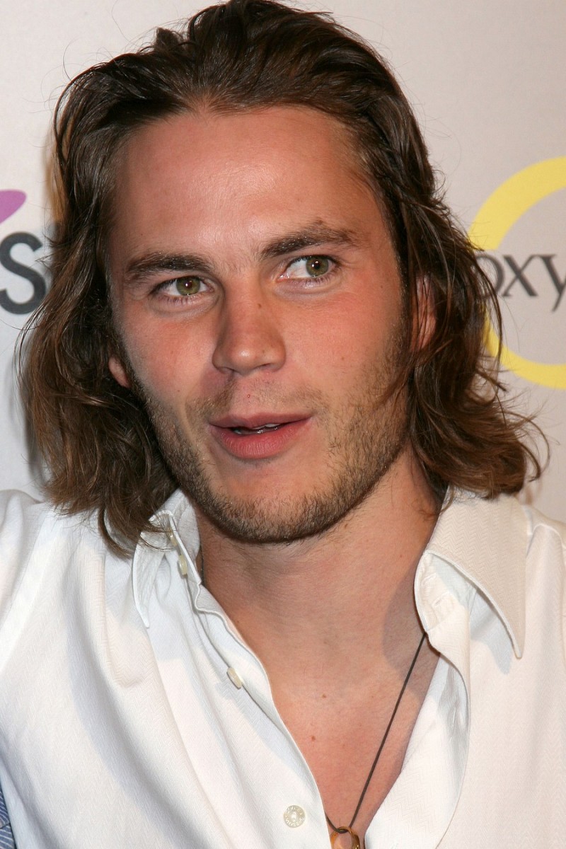 Taylor Kitsch: pic #540359