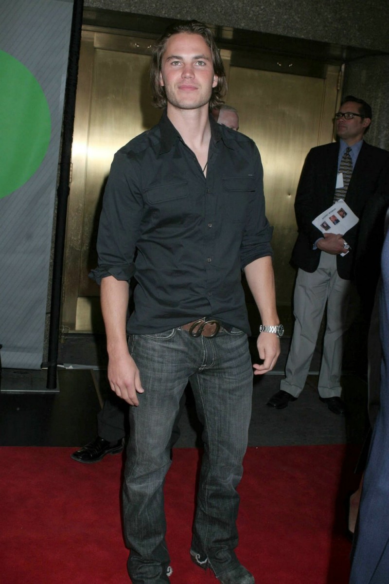 Taylor Kitsch: pic #535508