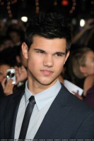 photo 19 in Taylor Lautner gallery [id257594] 2010-05-20