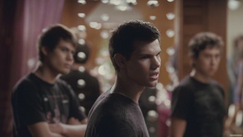 photo 23 in Taylor Lautner gallery [id266059] 2010-06-23