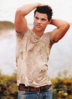 photo 11 in Taylor Lautner gallery [id209926] 2009-12-04