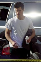 Taylor Lautner photo #