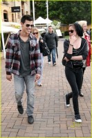 photo 21 in Taylor Lautner gallery [id261634] 2010-06-04