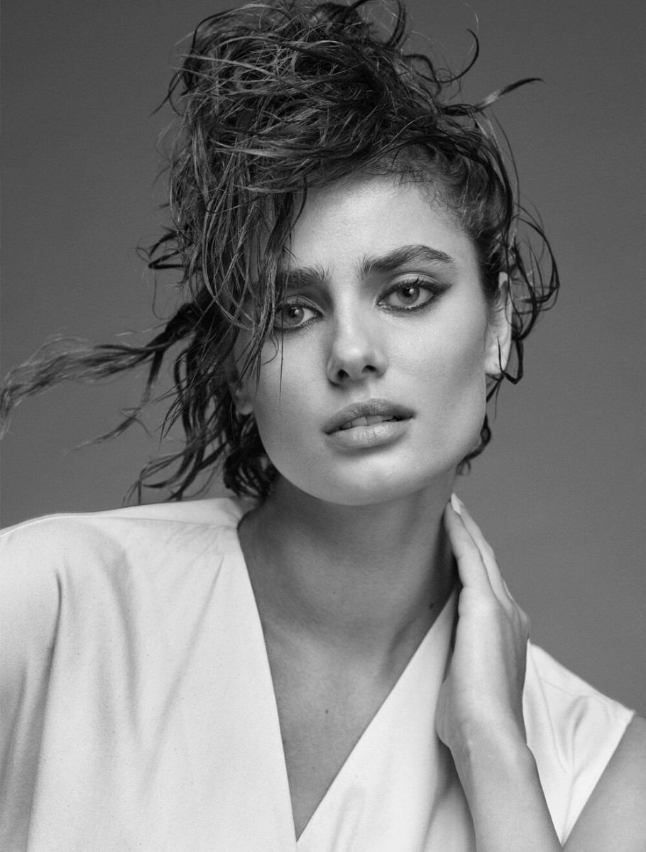Taylor Hill: pic #1244243