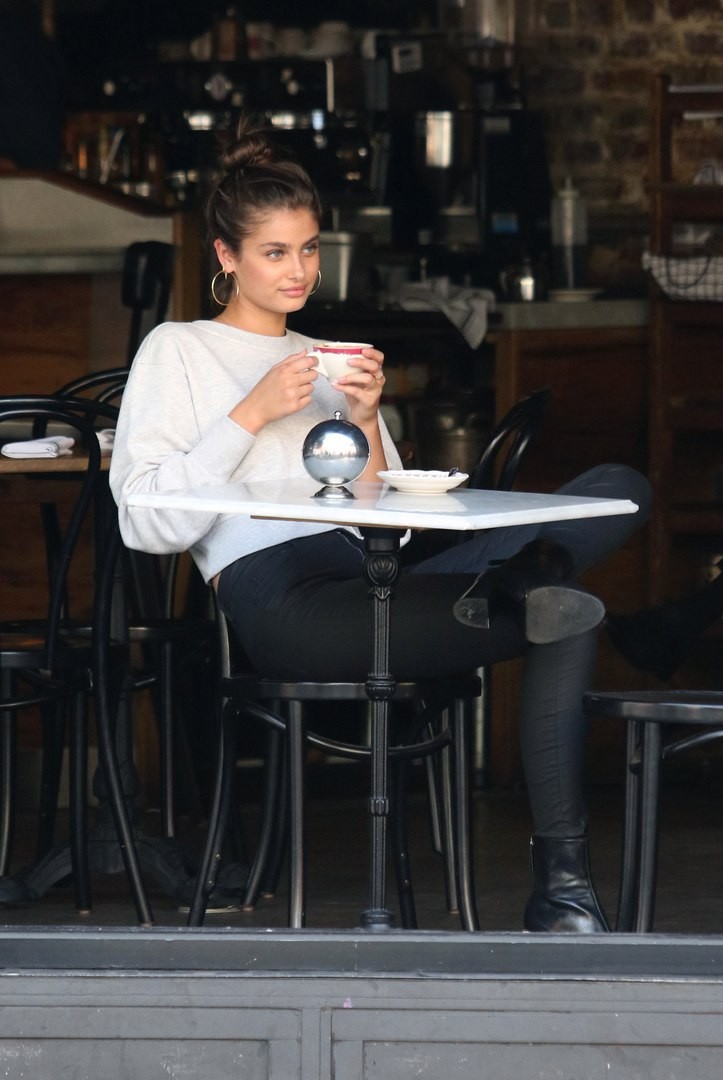 Taylor Hill: pic #947303
