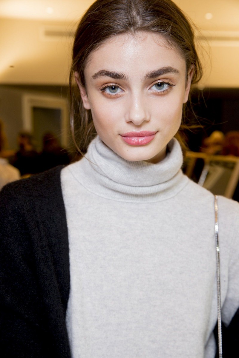 Taylor Hill: pic #1104848