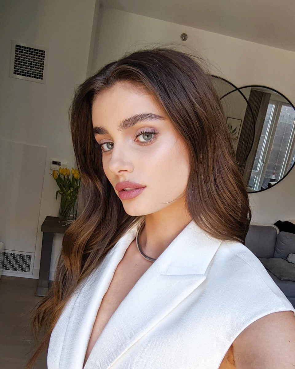 Taylor Hill: pic #1146597