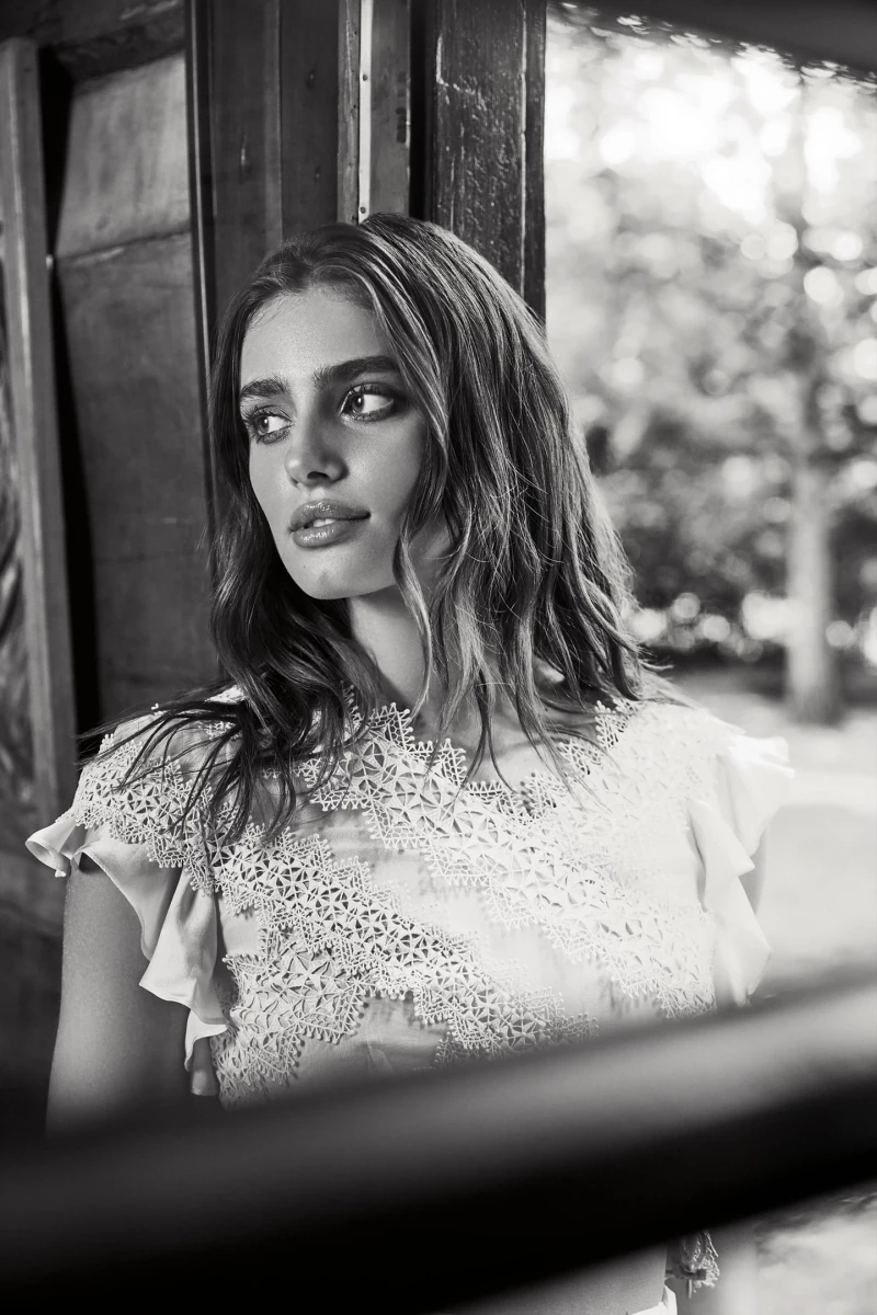 Taylor Hill: pic #1317894