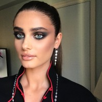 Taylor Hill pic #1140798