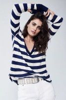 Taylor Hill photo #