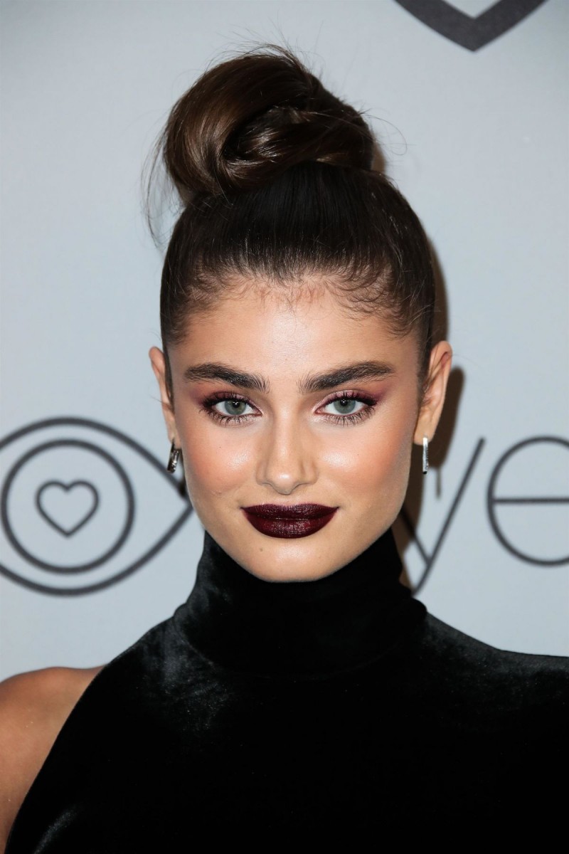 Taylor Hill: pic #997184