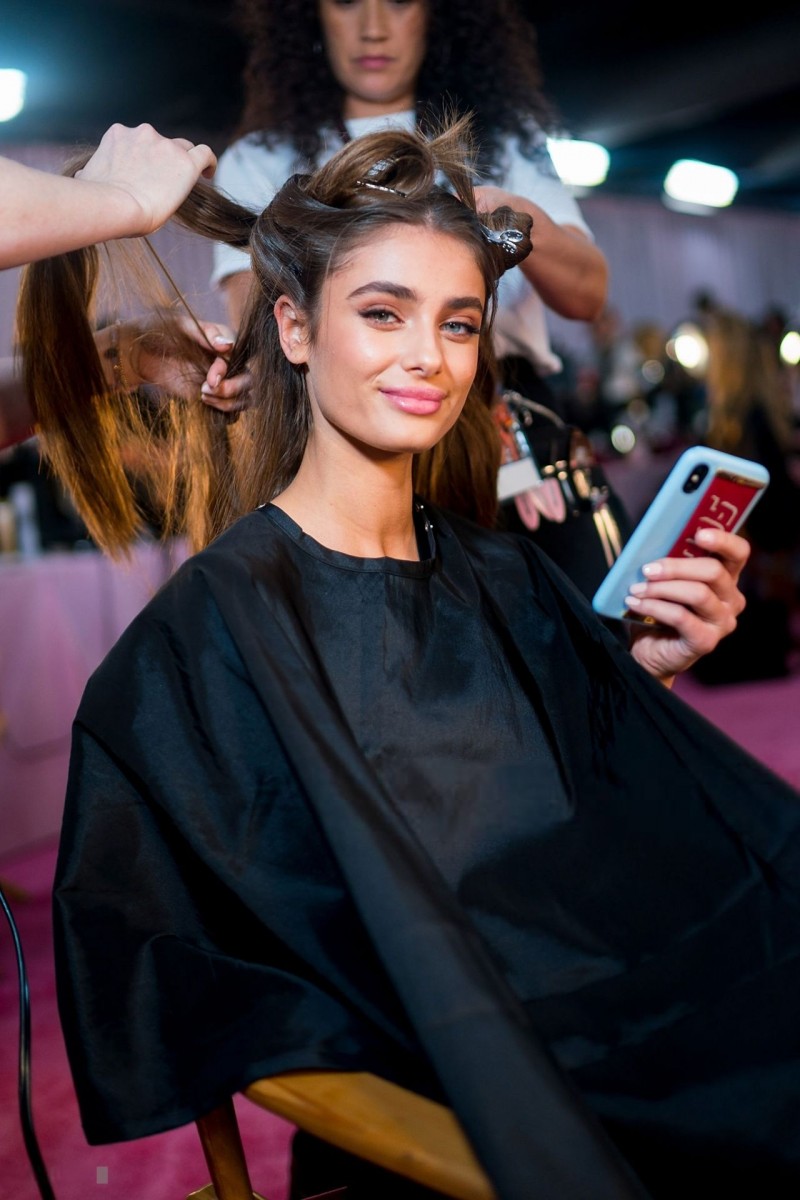 Taylor Hill: pic #1082790